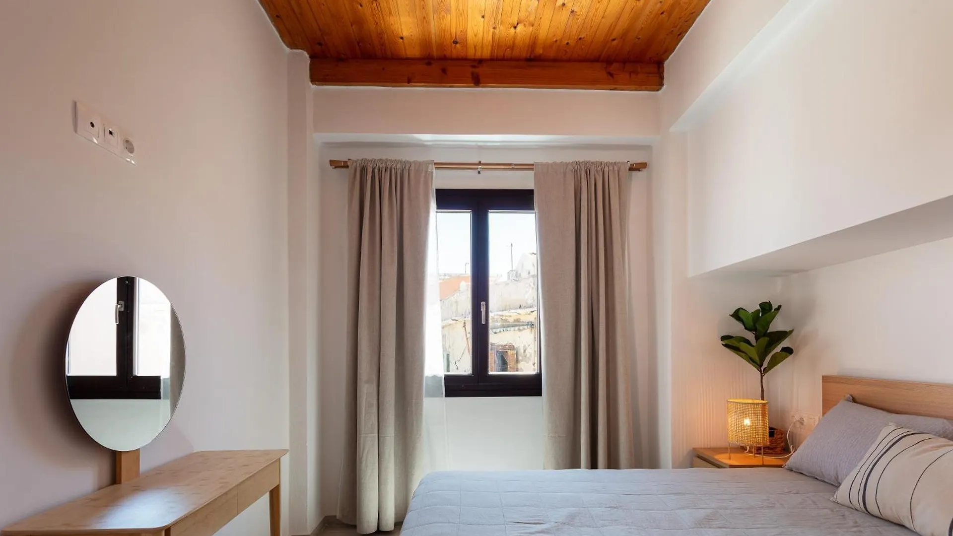 Fortezza Sea Breeze, Anne, 2 Bedrooms & Sea View Rethymno  Greece