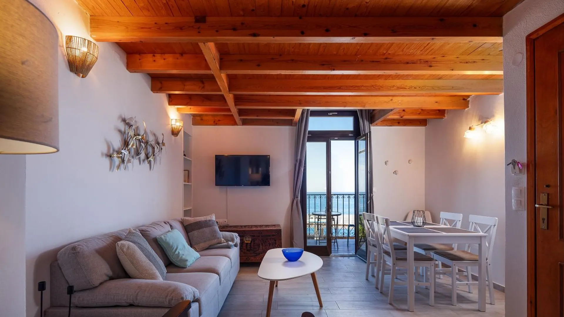 Fortezza Sea Breeze, Anne, 2 Bedrooms & Sea View Rethymno